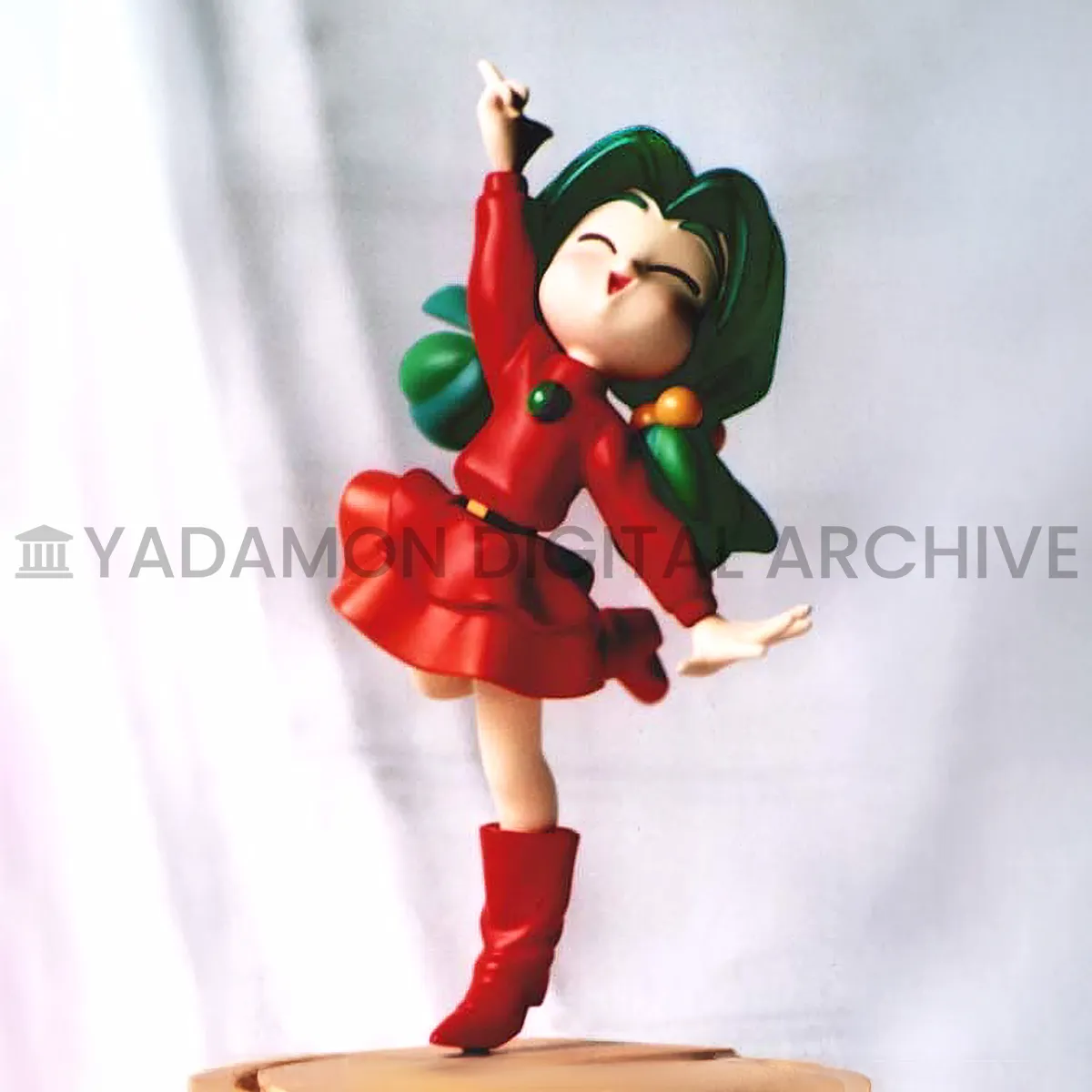 ガレージキット 1/8 Nekoban. Resin kit 1/8 scale by Nekoban. Wonder Festival 1999.